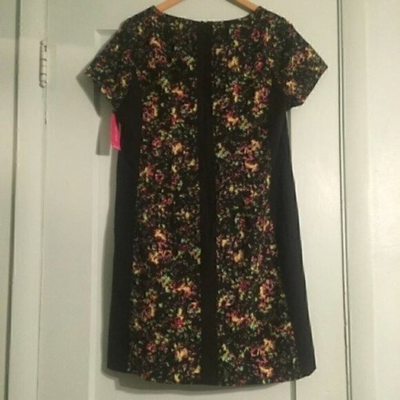 XHILIRATION Black and Floral Color Block Dress XL - Picture 5 of 9